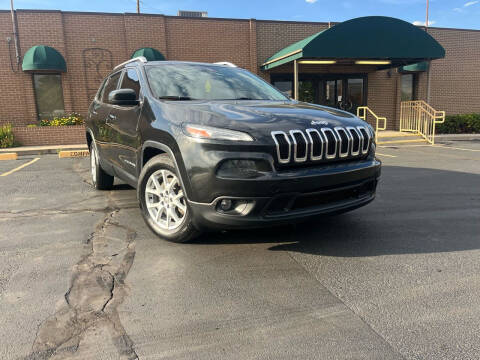 2015 Jeep Cherokee for sale at Modern Auto in Denver CO