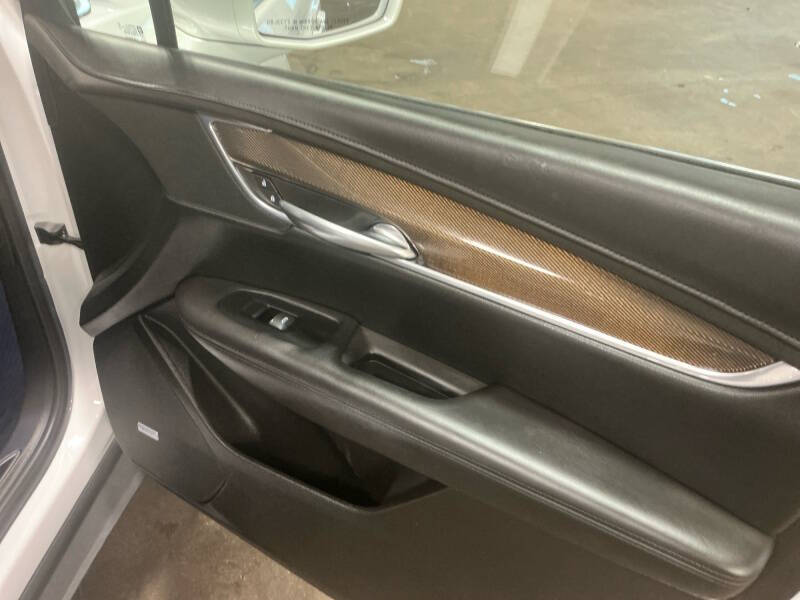 2019 Cadillac XT5 Platinum