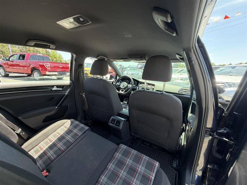 2017 Volkswagen Golf GTI S