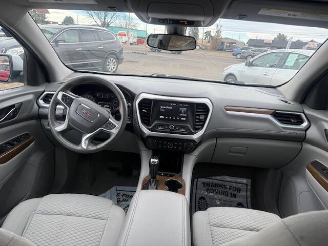 2017 GMC Acadia SLE-1