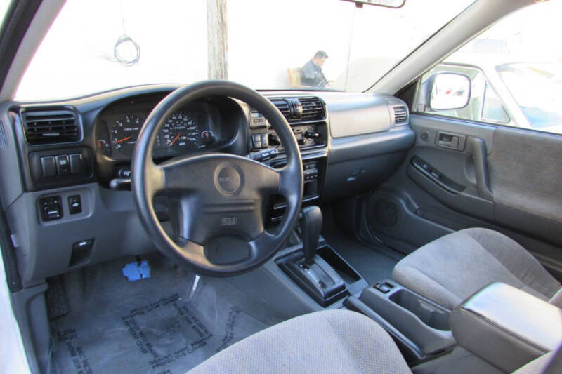 1999 Isuzu Rodeo LS