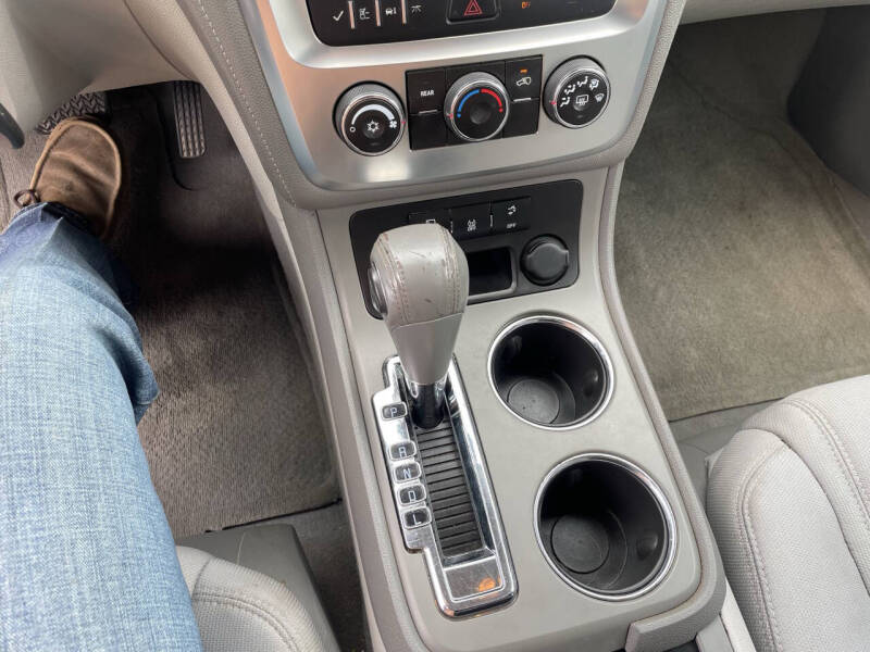 2014 GMC Acadia SLE-2