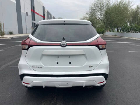 2023 Nissan Kicks SV