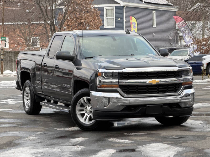 2017 Chevrolet Silverado 1500 LT's photo