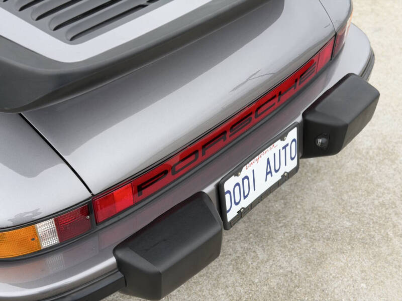 1985 Porsche 911 Carrera