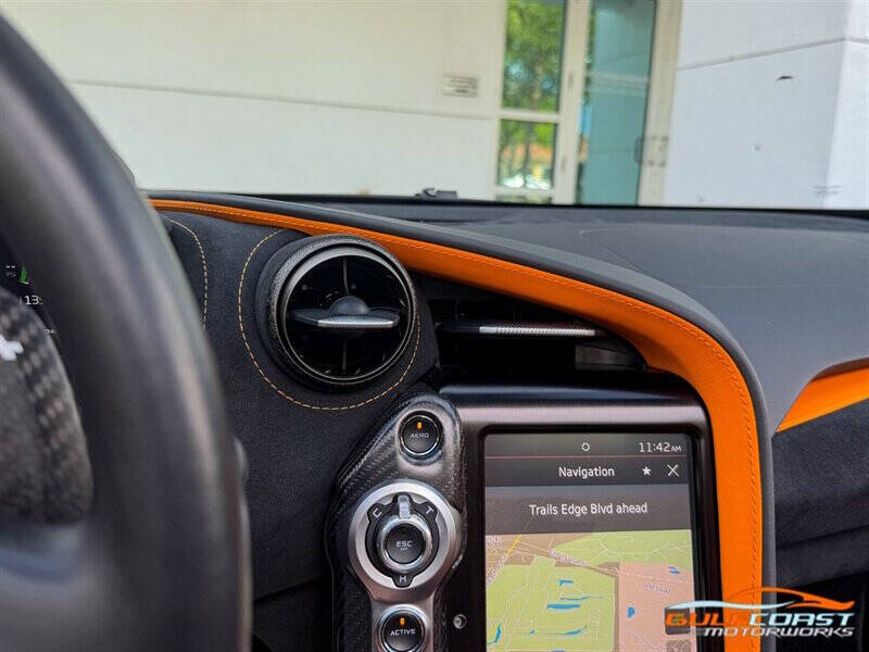 2022 McLaren 720S Spider Performance