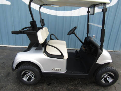 2017 E-Z-GO RXV