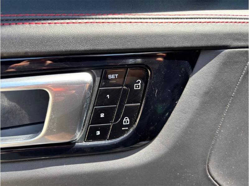 2021 Porsche Cayenne GTS
