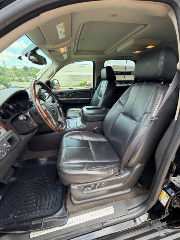 2009 GMC Yukon Denali
