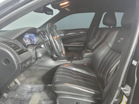2019 Chrysler 300 S