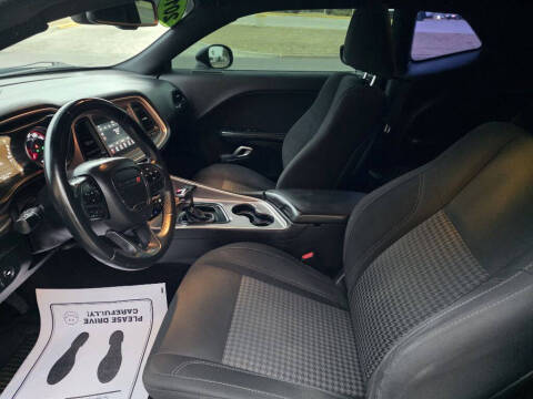 2019 Dodge Challenger SXT