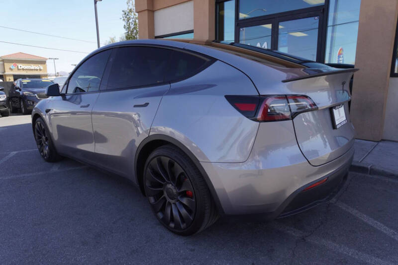 2024 Tesla Model Y Performance