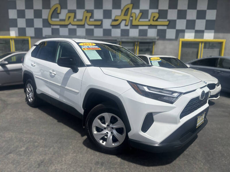 2024 Toyota RAV4 LE