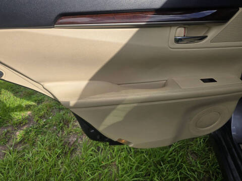 2013 Lexus ES 350