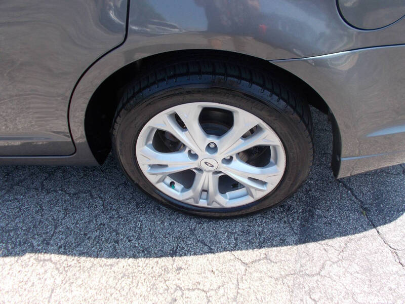 2012 Ford Fusion SE
