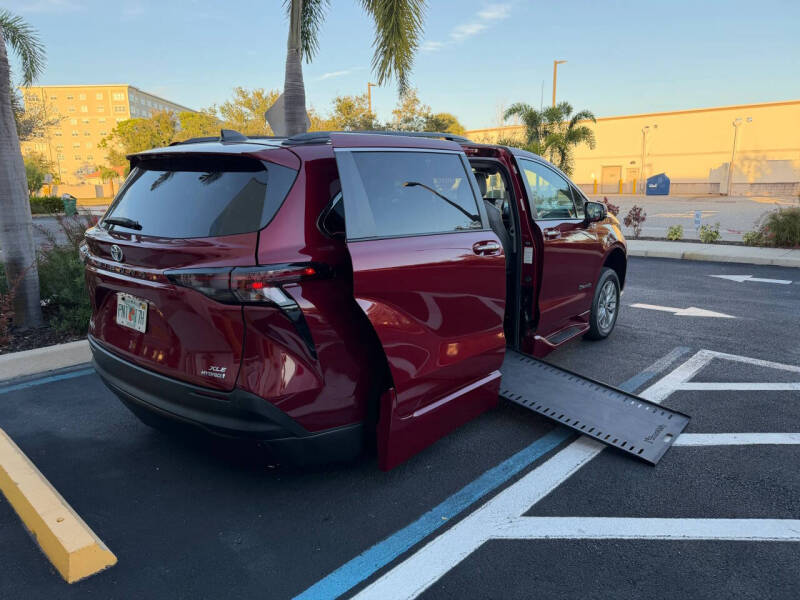 2023 Toyota Sienna