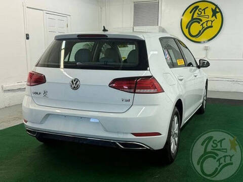 2018 Volkswagen Golf TSI S