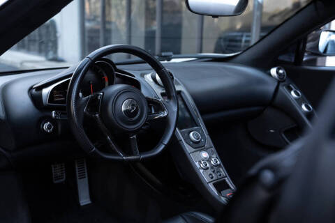 2013 McLaren MP4-12C Spider