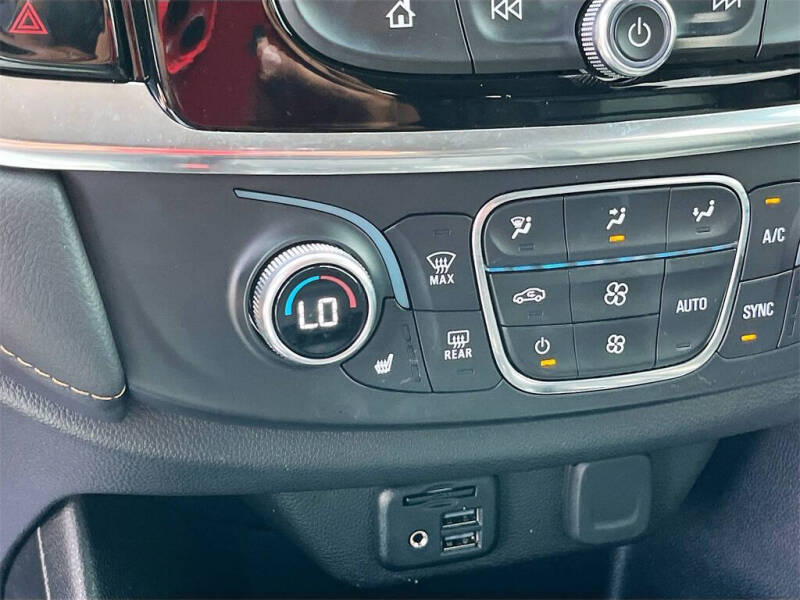 2021 Chevrolet Traverse RS