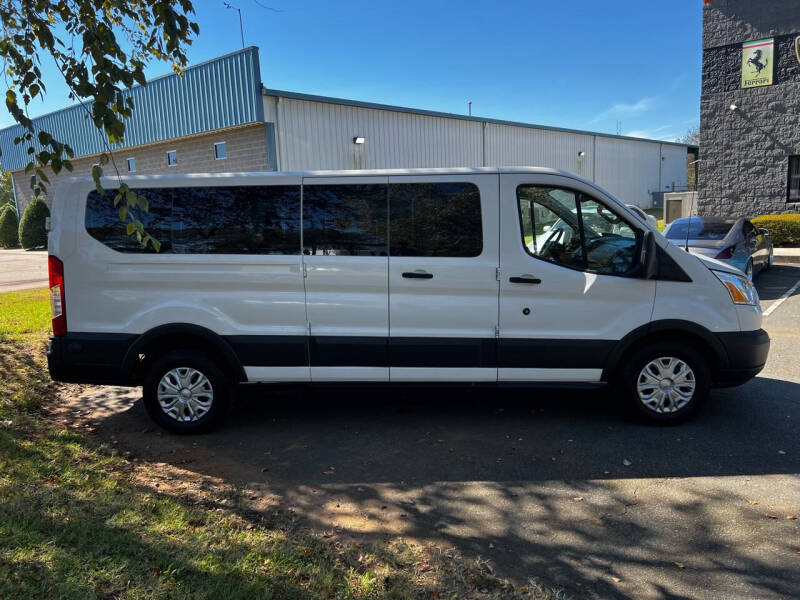 2016 Ford Transit XLT photo 8