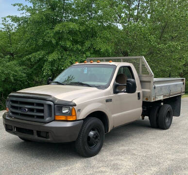 1999 Ford F-350 Super Duty for sale at R Teto Motor Sales Inc. in Pawtucket RI