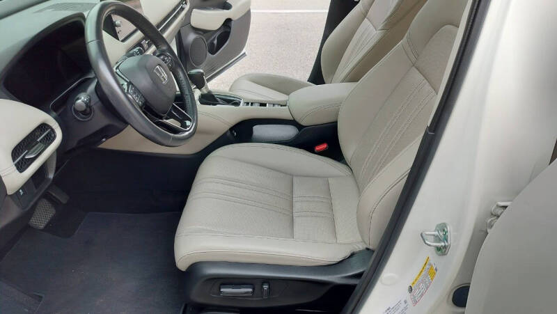 2023 Honda HR-V EX-L