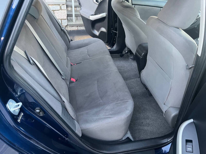 2012 Toyota Prius Two