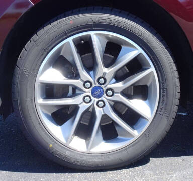 2017 Ford Edge Titanium