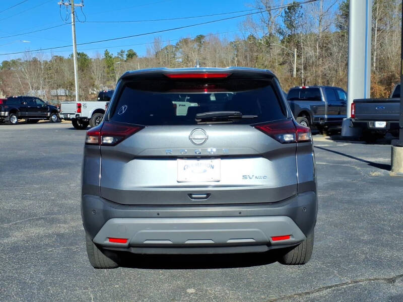 2023 Nissan Rogue SV
