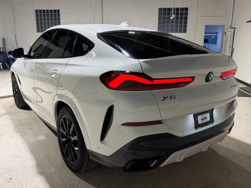 2021 BMW X6 xDrive40i