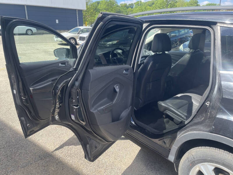 2015 Ford Escape SE