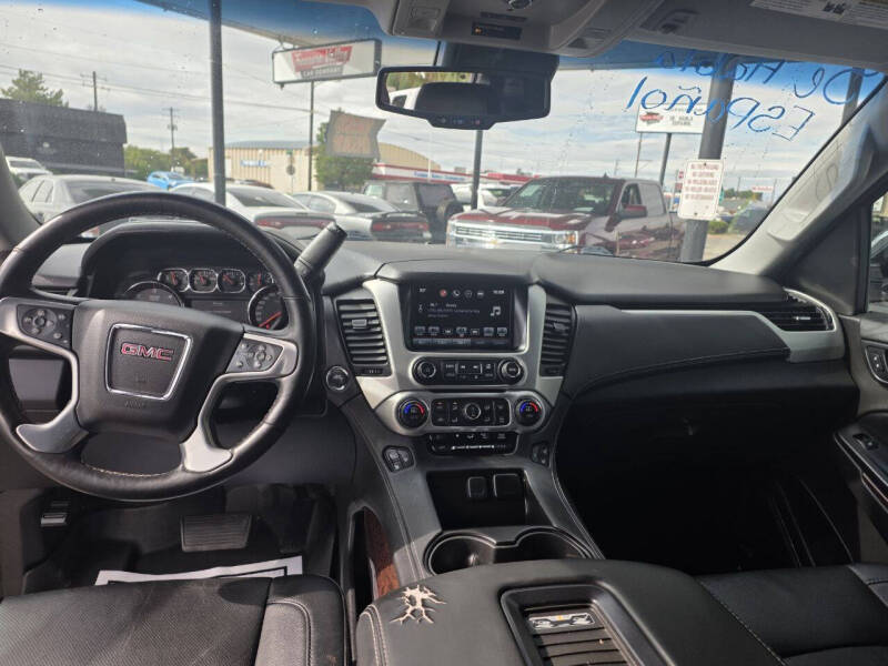 2016 GMC Yukon XL SLT