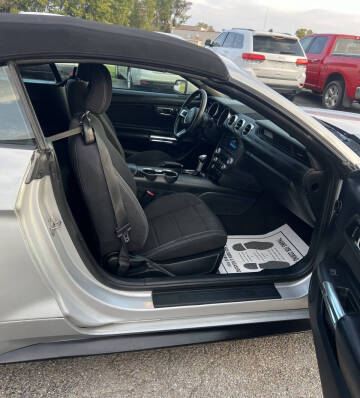 2015 Ford Mustang V6