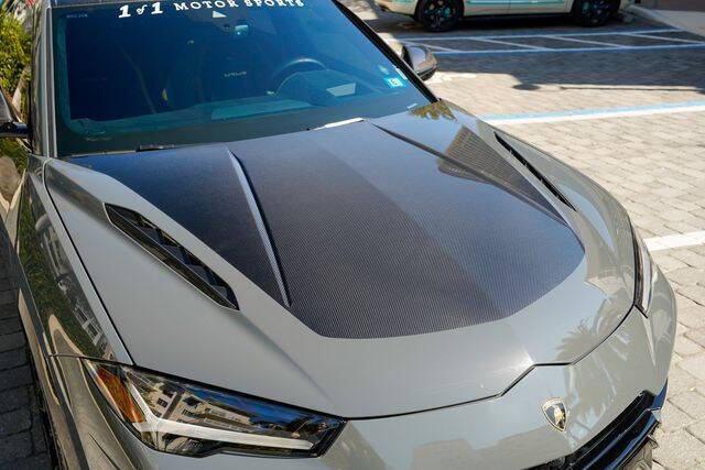 2023 Lamborghini Urus Performante
