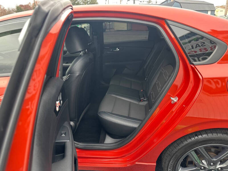 2020 Kia Forte GT Line