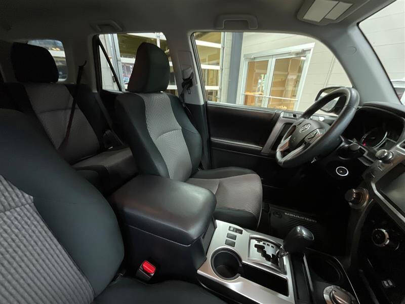 2018 Toyota 4Runner SR5