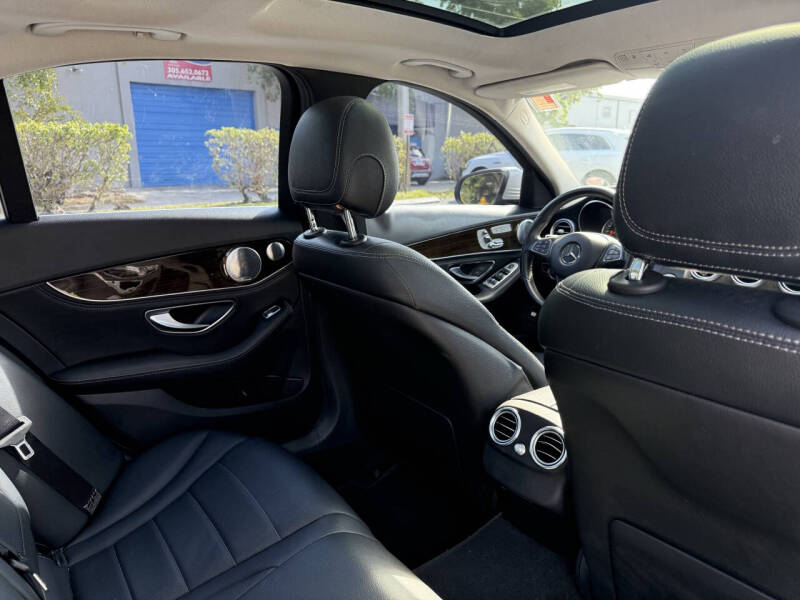 2015 Mercedes-Benz C-Class C 300 4MATIC