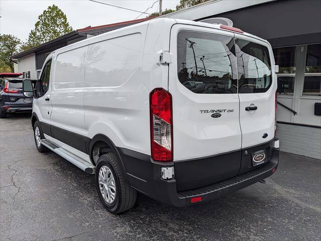 2024 Ford Transit