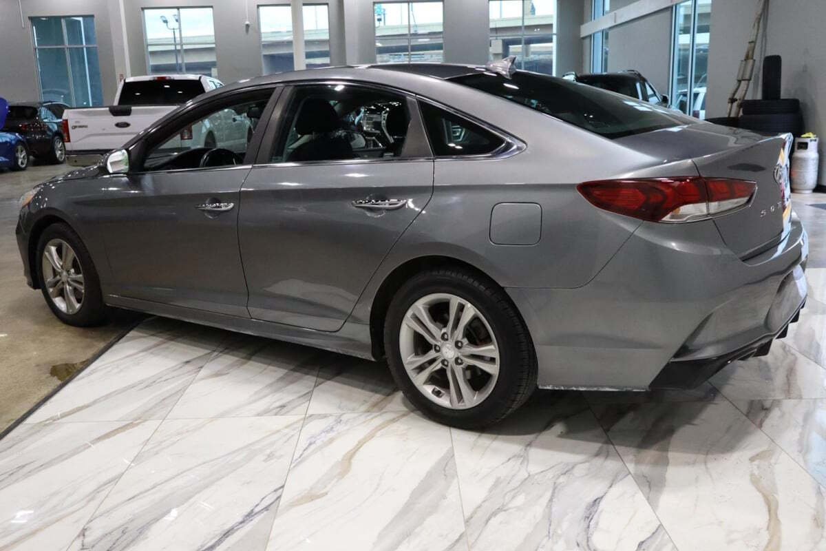 2019 Hyundai SONATA for sale at IMD MOTORS, INC in Dallas, TX