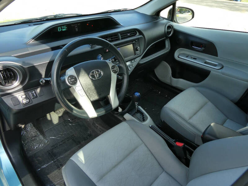 2013 Toyota Prius c Four