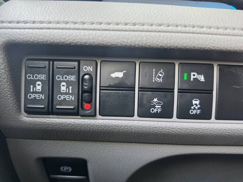 2019 Honda Odyssey Elite