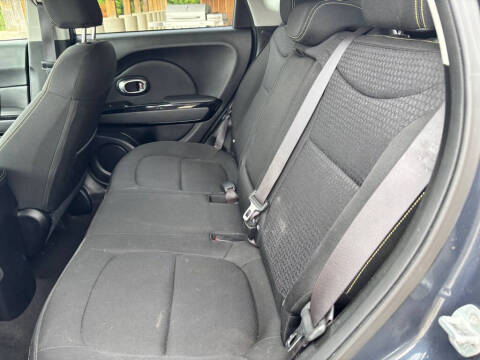 2014 Kia Soul +