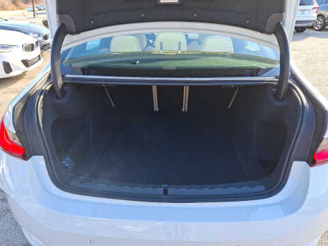 2023 BMW 3 Series 330i xDrive