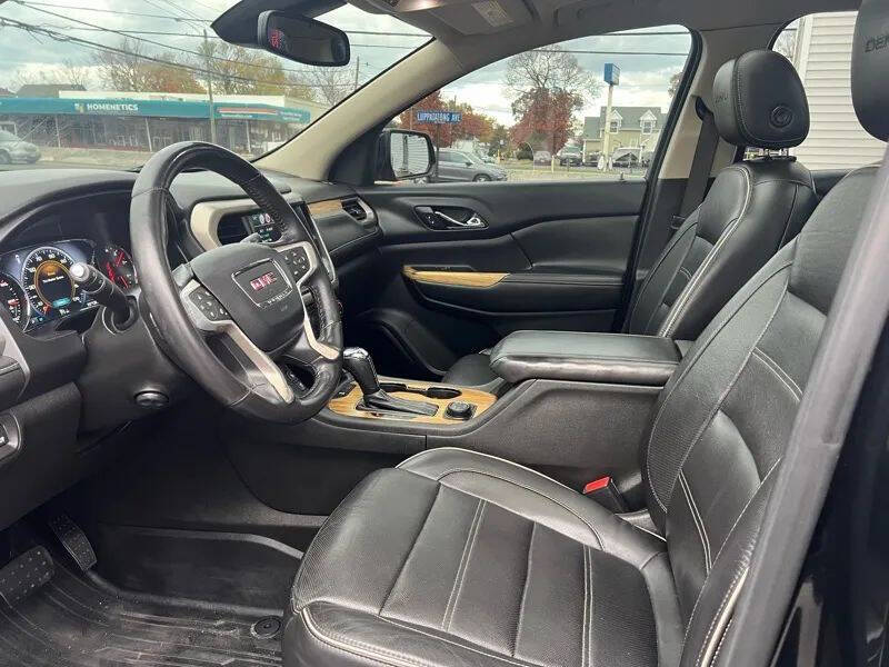 2017 GMC Acadia Denali