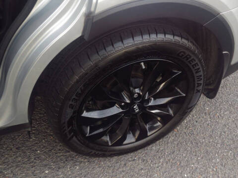 2019 Kia Sorento LX V6