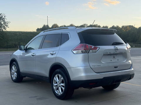 2015 Nissan Rogue SV
