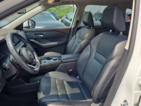 2022 Nissan Rogue SL