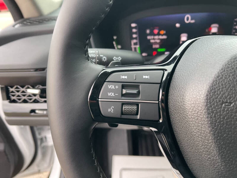 2025 Honda Accord Hybrid Touring