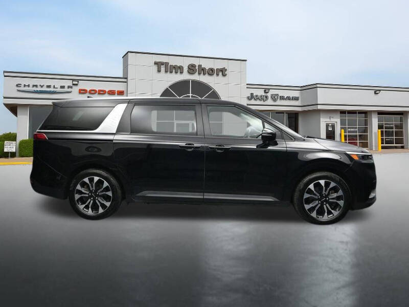 2024 Kia Carnival EX