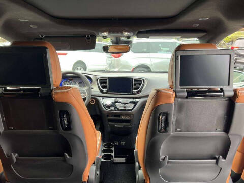 2024 Chrysler Pacifica Pinnacle